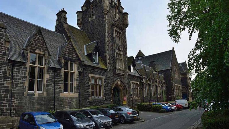 Stirling’s Best Hotels: Comfortable Choices for Families and Couples