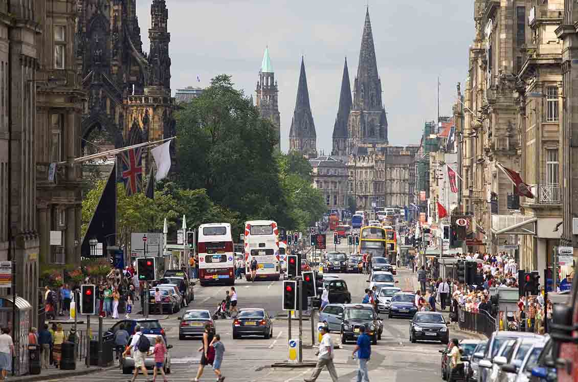 Edinburgh’s Best Shopping Streets: From Luxury Brands to Vintage Treasures